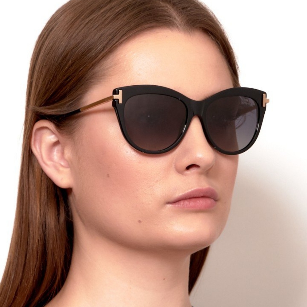 NEW TOM FORD WOMEN BLACK CAT EYE SUNGLASSES KIRA TF821 01B SUNGLASSES FT0821/S